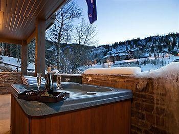 Red Stag Lodge By Utopian Lvh Park City Eksteriør bilde